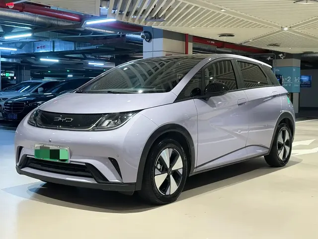 BYD Dolphin 2023 420km Fashion Edition