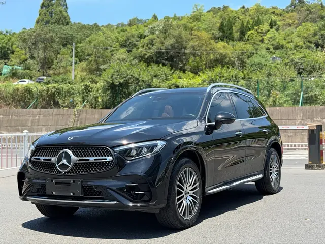 Mercedes-Benz GLC 2023 GLC 300 L 4MATIC Sport 5-Seater