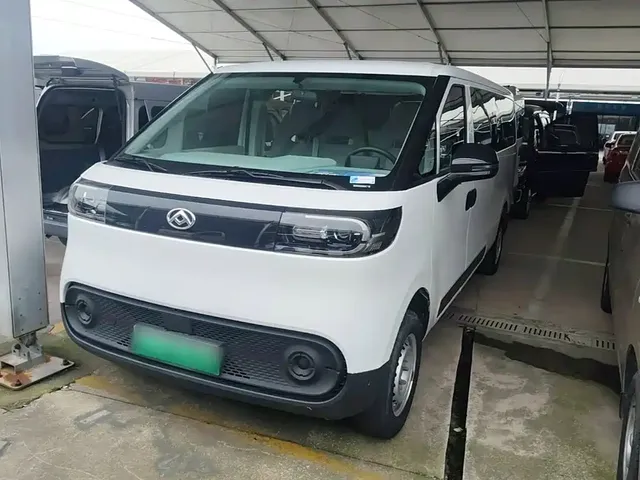 SAIC Maxus Dana V1 2025 Model V1+ Long Wheelbase Low Roof Multi-purpose Version (62kWh)