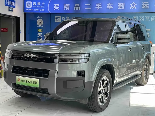 Fang Cheng Bao Titanium 7 2025 200KM Front-Wheel Drive Max Edition