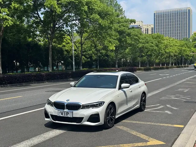 BMW 3 Series 2022 325i M Sport Package