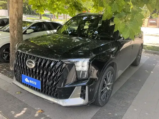 GAC Trumpchi GS8 2022 Dual Engine Series 2.0TM 2WD Premium Edition (7-Seater)
