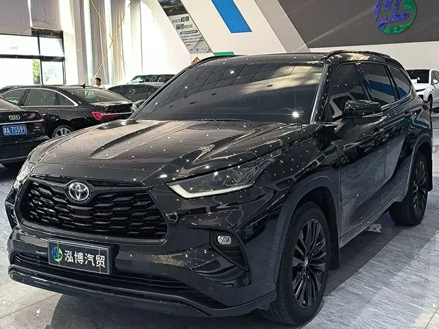 Toyota Highlander 2023 2.5L Smart Hybrid AWD Knight Edition 7-Seater