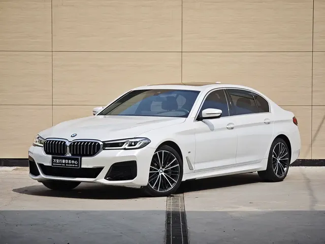 BMW 5 Series 2022 Facelift 530Li Leading M Sport Package