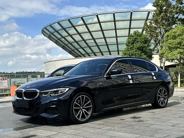 BMW 3 Series 2022 325Li M Sport Package