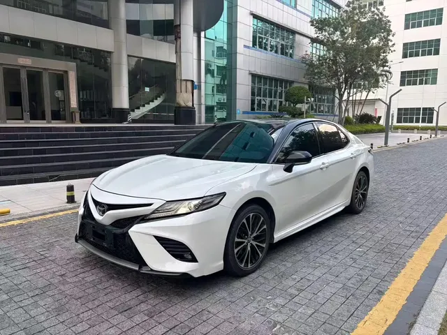 Toyota Camry 2019 2.5S Stylish (China V)