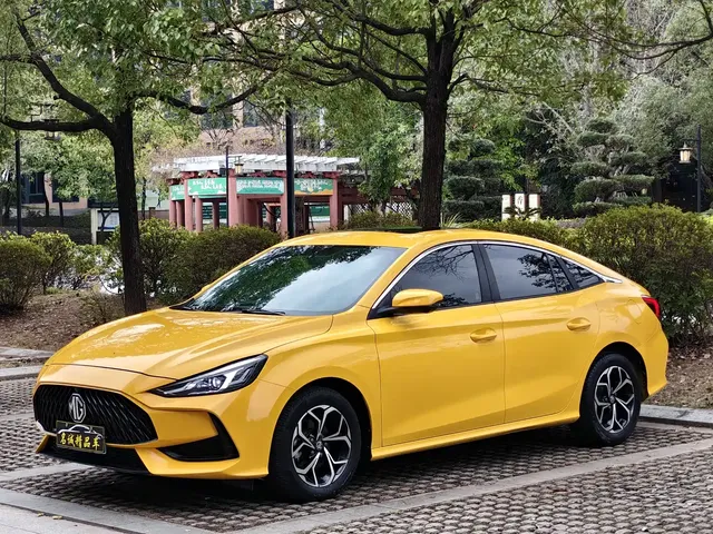 MG 5 2021 Model 180DVVT CVT Youth Luxury Edition