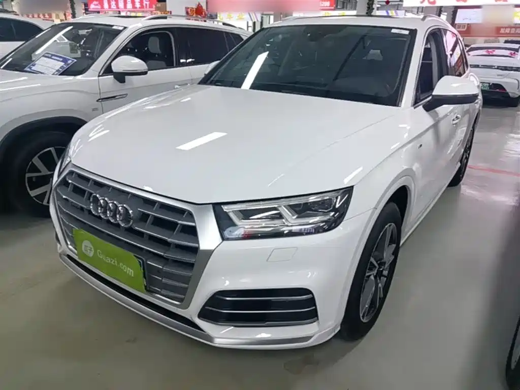 Audi Q5L 2020 Facelift 40 TFSI Honor Fashion