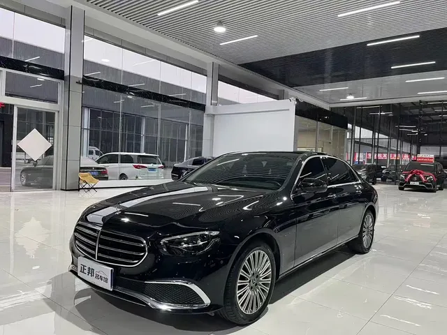 Mercedes-Benz E-Class 2023 E 300 L Fashion