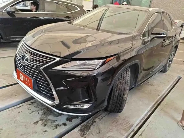 Lexus RX 2020 Facelift 300 AWD Elegance Edition