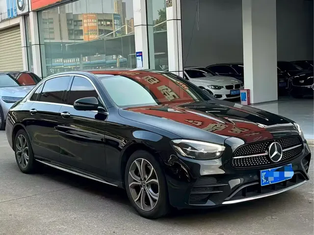 Mercedes-Benz E-Class 2022 E 300 L Sport Fashion
