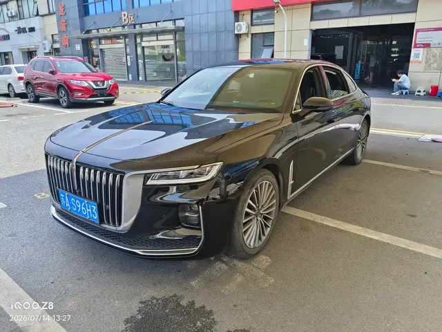 Hongqi H9 2022 2.0T Smart Connect Flag Enjoy Edition