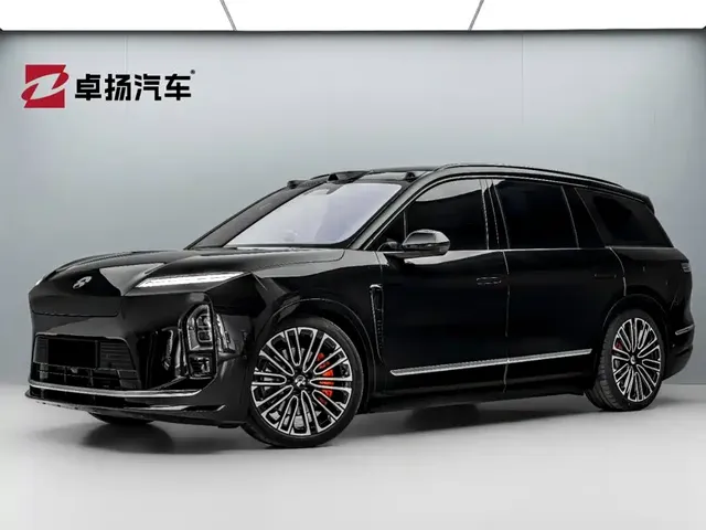 NIO ES8 2025 Base Model