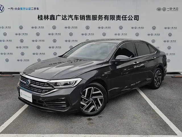 Volkswagen Sagitar 2023 300TSI DSG Surpassing Edition
