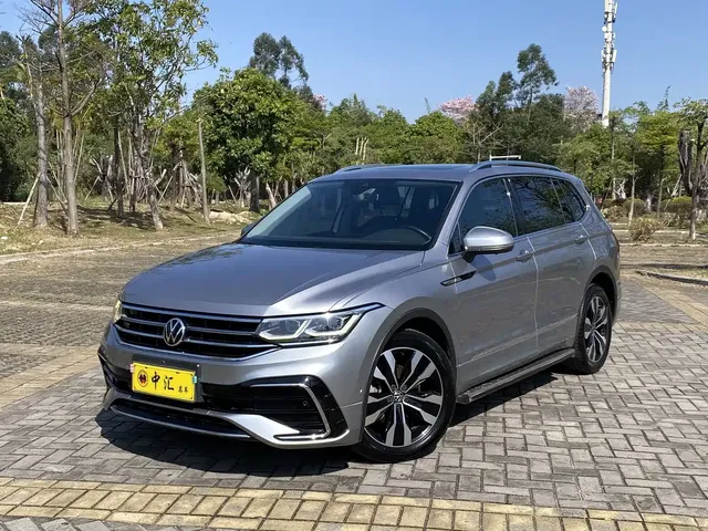 Volkswagen Tiguan L 2022 330TSI Automatic 2WD R-Line Flagship Edition