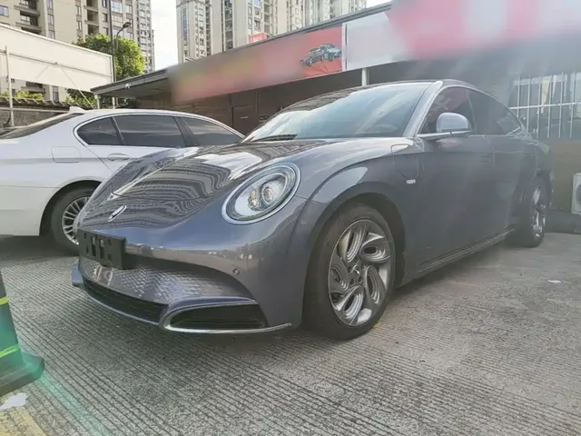 Ora Lightning Cat 2022 555km Premium Edition