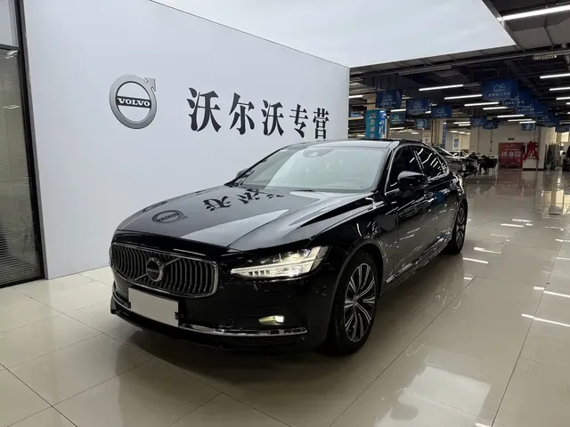 Volvo S90 2021 Model B5 Inscription Luxury Edition