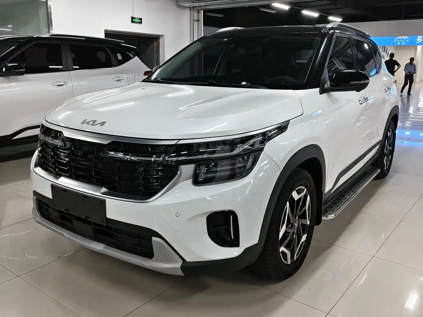 Kia Seltos 2023 1.5L CVT Premium Edition
