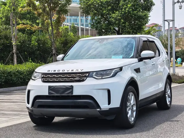 Land Rover Discovery 2018 3.0 SC V6 SE