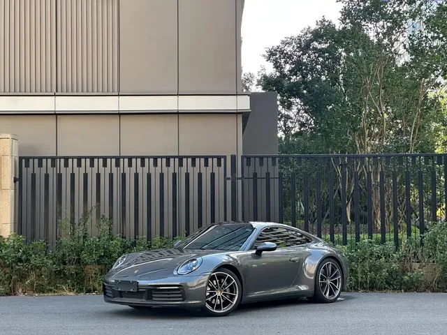 Porsche 911 2023 Carrera 3.0T