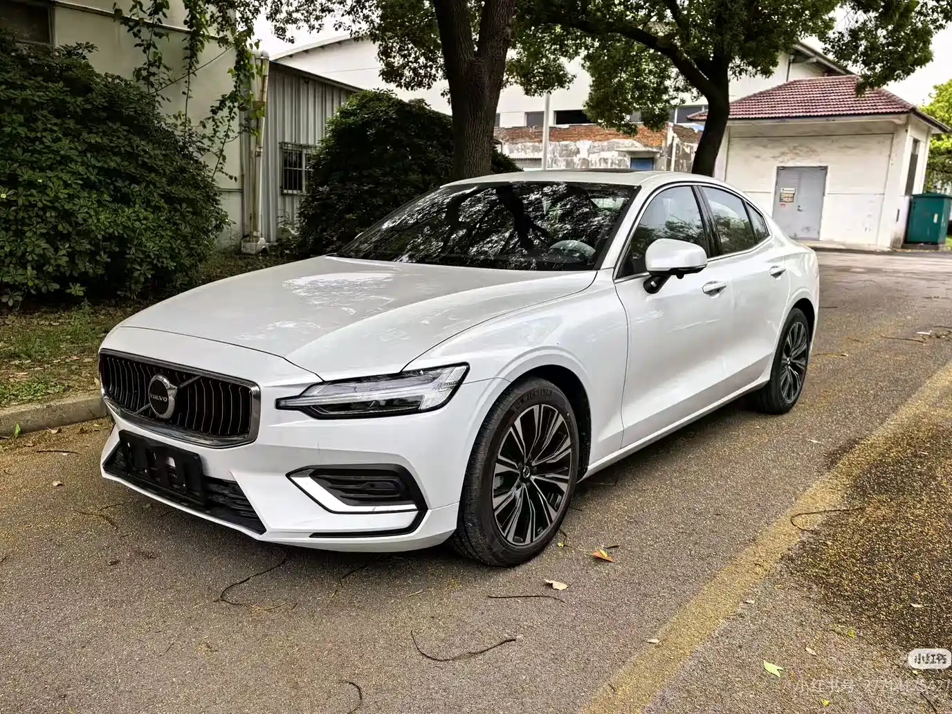 Volvo S60 2026 B4 Smart Beyond Luxury Edition
