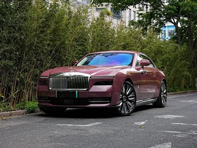 Rolls-Royce Spectre 2024 Standard Model