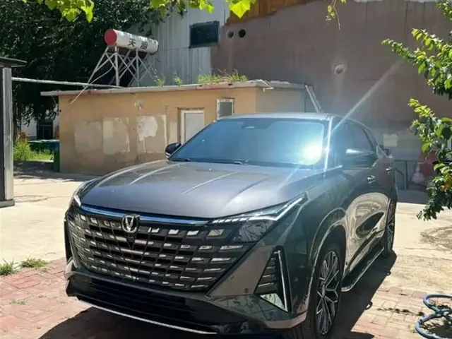 Changan UNI-Z New Energy 2024 Blue Whale Smart Electric iDD 125km Excellence Model
