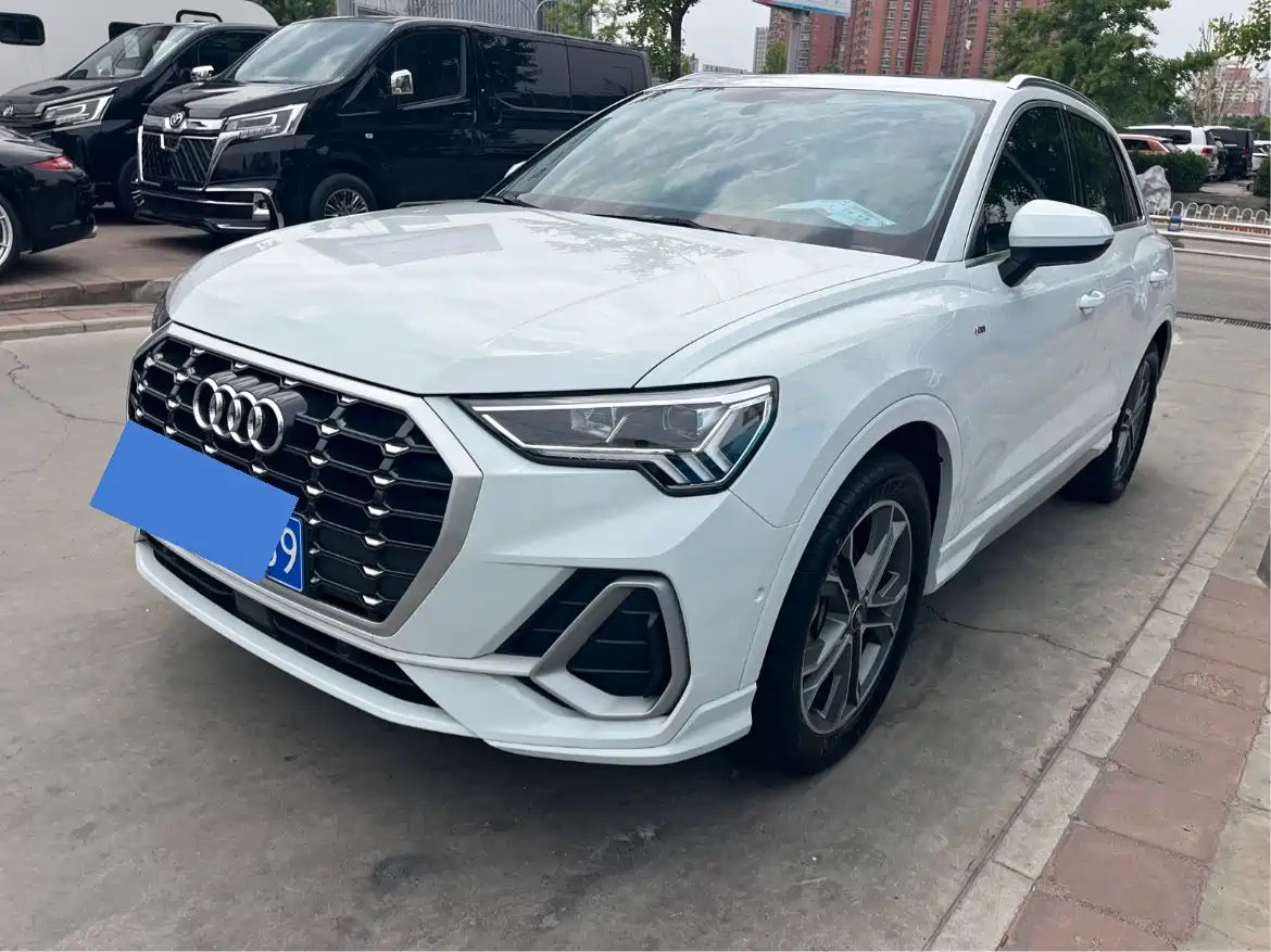 Audi Q3 2023 40 TFSI Fashion Dynamic