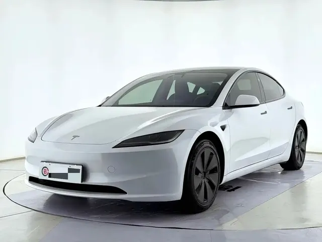 Tesla Model 3 2025 Model Year Facelift Rear-Wheel Drive