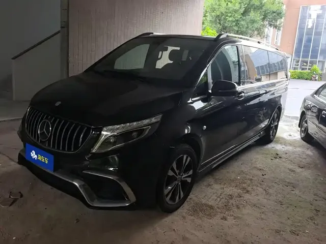 Mercedes-Benz Vito 2018 2.0T Elite Edition 7-Seater China V