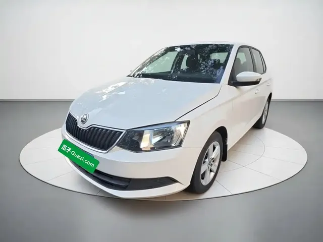 Škoda Fabia 2017 1.4L Manual Car Enjoy Edition