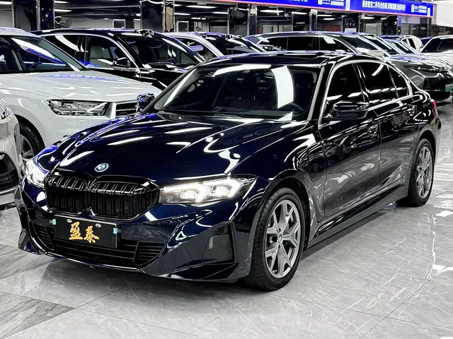 BMW i3 2024 eDrive 35 L