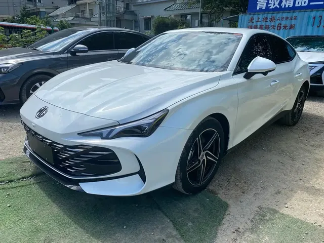 MG 7 2023 1.5T DCT Ultimate Comfort Edition