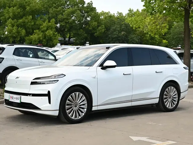 Ledao L90 2025 AWD Base Model