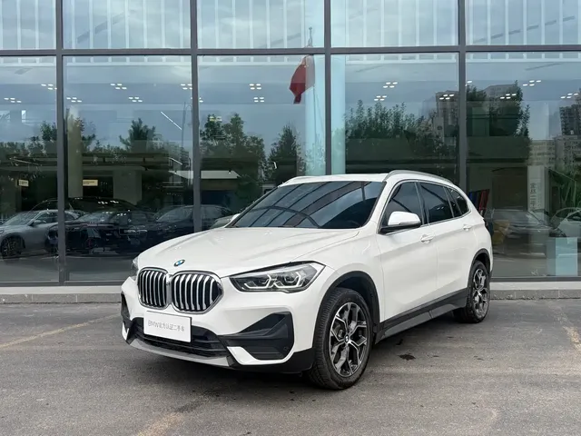BMW X1 2022 sDrive25Li Leading