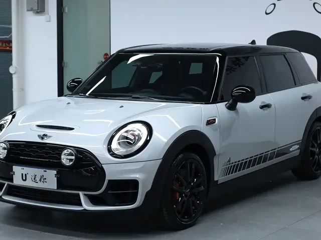 MINI JCW CLUBMAN 2017 2.0T JOHN COOPER WORKS Geek