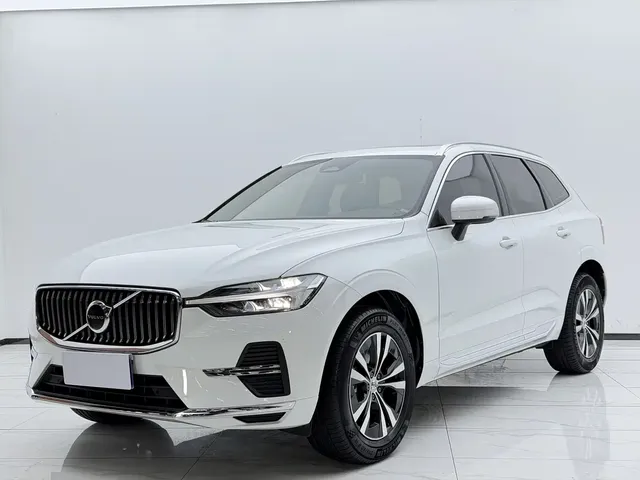Volvo XC60 2023 B5 AWD Smart Luxury Edition