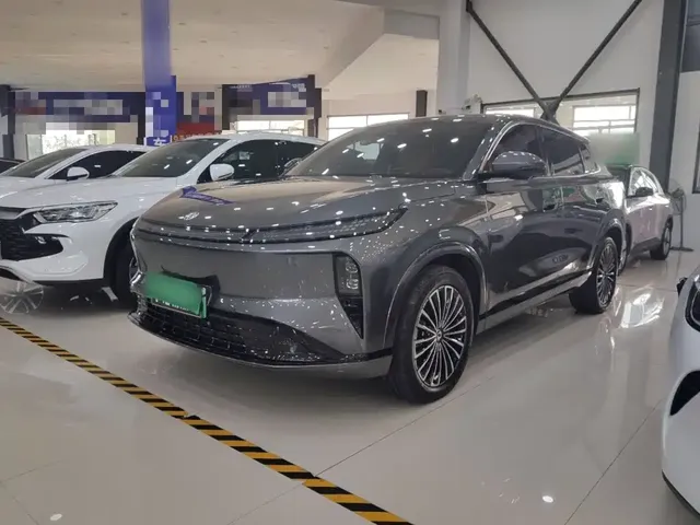 Dongfeng Aeolus L8 2025 185KM Ideal Edition