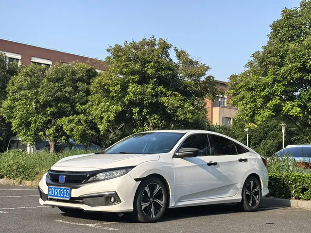 Honda Civic 2019 220TURBO CVT Jingqing Edition China V
