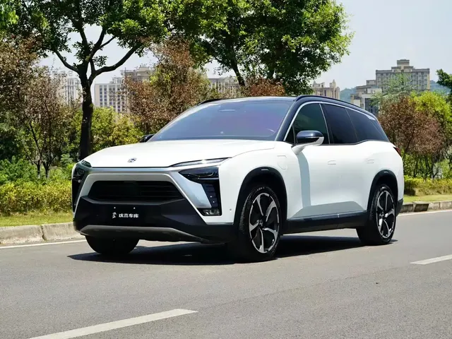 NIO ES8 2020 415KM Signature Edition 7-Seater