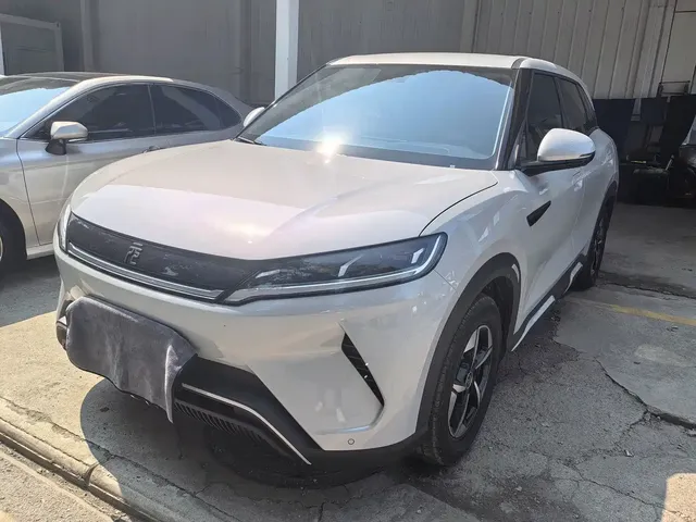 BYD Yuan UP 2024 401KM Leading Edition