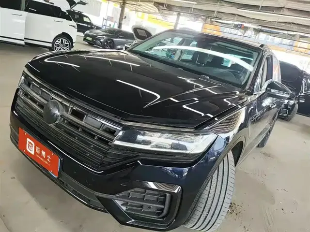 Volkswagen Touareg 2021 2.0TSI R-Line