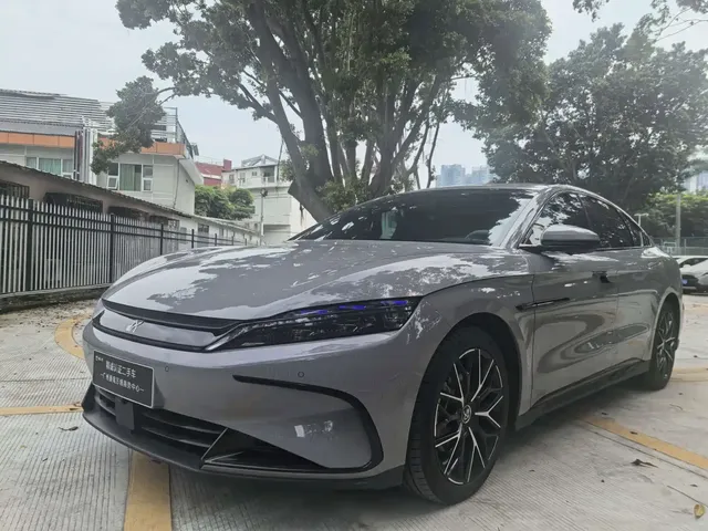 BYD Han 2025 DM-i 125KM Premium