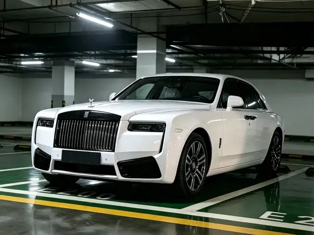 Rolls-Royce Cullinan 2018 4-Seater Version