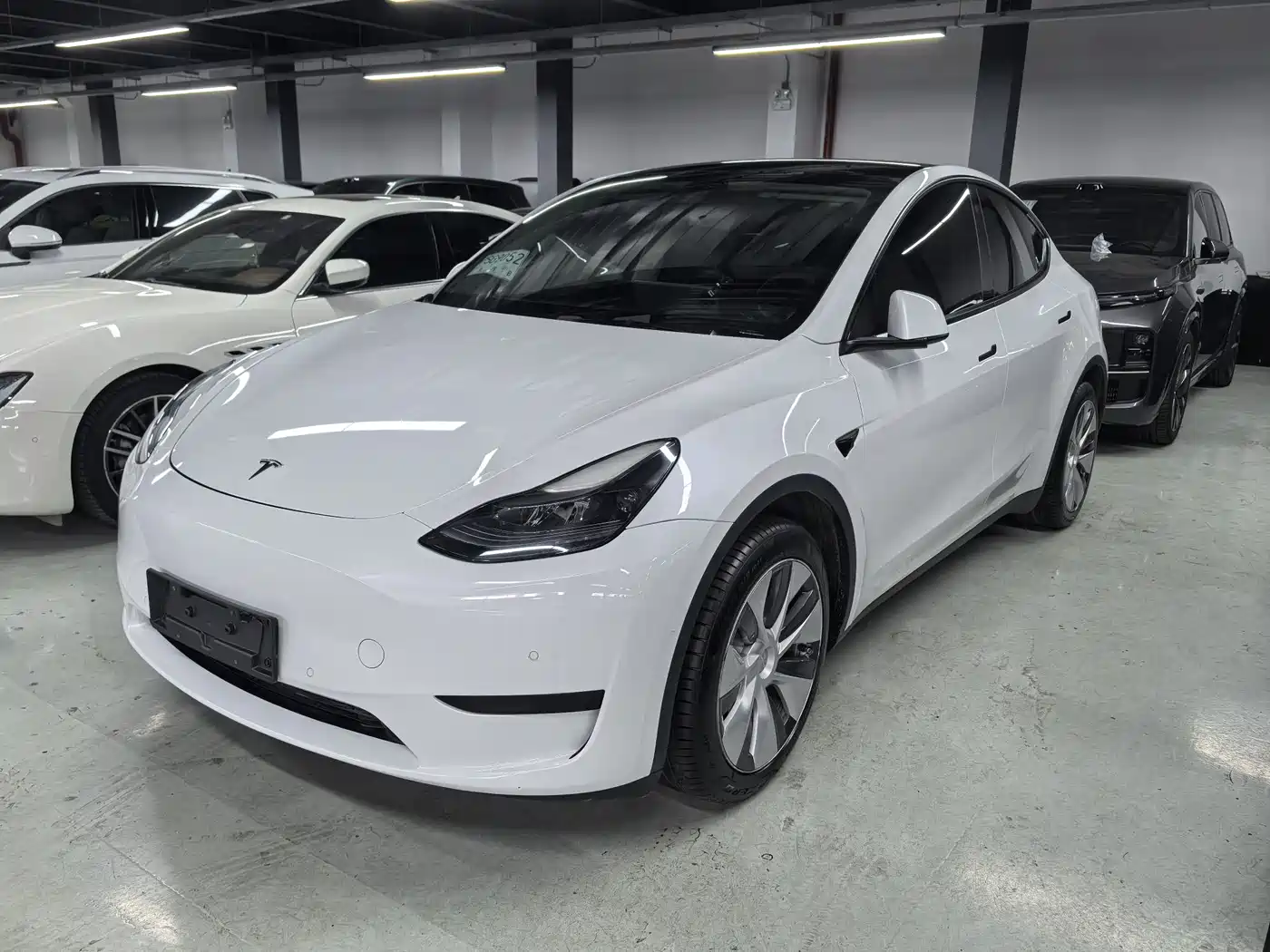 Tesla Model Y 2022 Rear-Wheel Drive Version