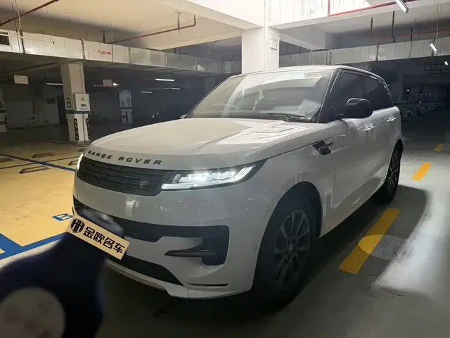 Land Rover Range Rover Sport 2024 400PS Dynamic SE