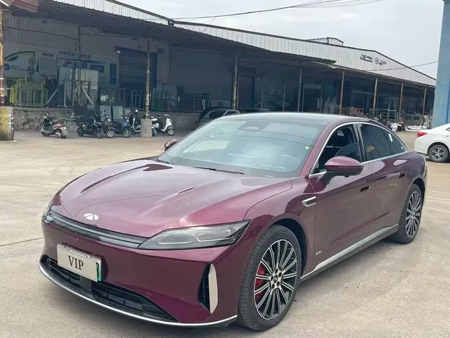 Chery Fengyun A9L 2025 Model 4WD High-performance Summit Edition