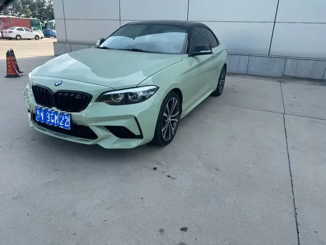 BMW 2 Series (Import) 2019 225i Sport Design Package