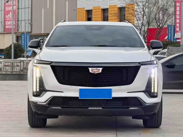Cadillac XT5 2025 2.0T Premium Model