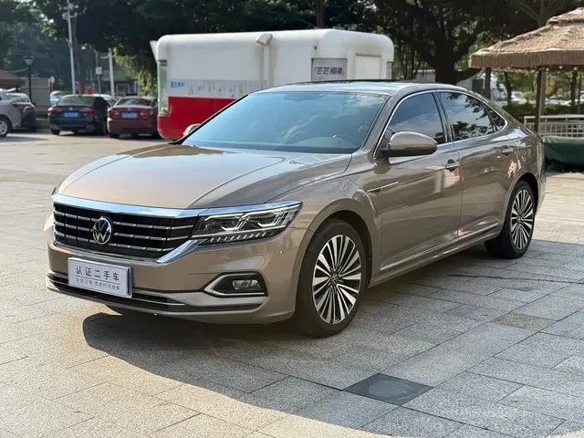 Volkswagen Passat 2020 330TSI Luxury Edition China VI